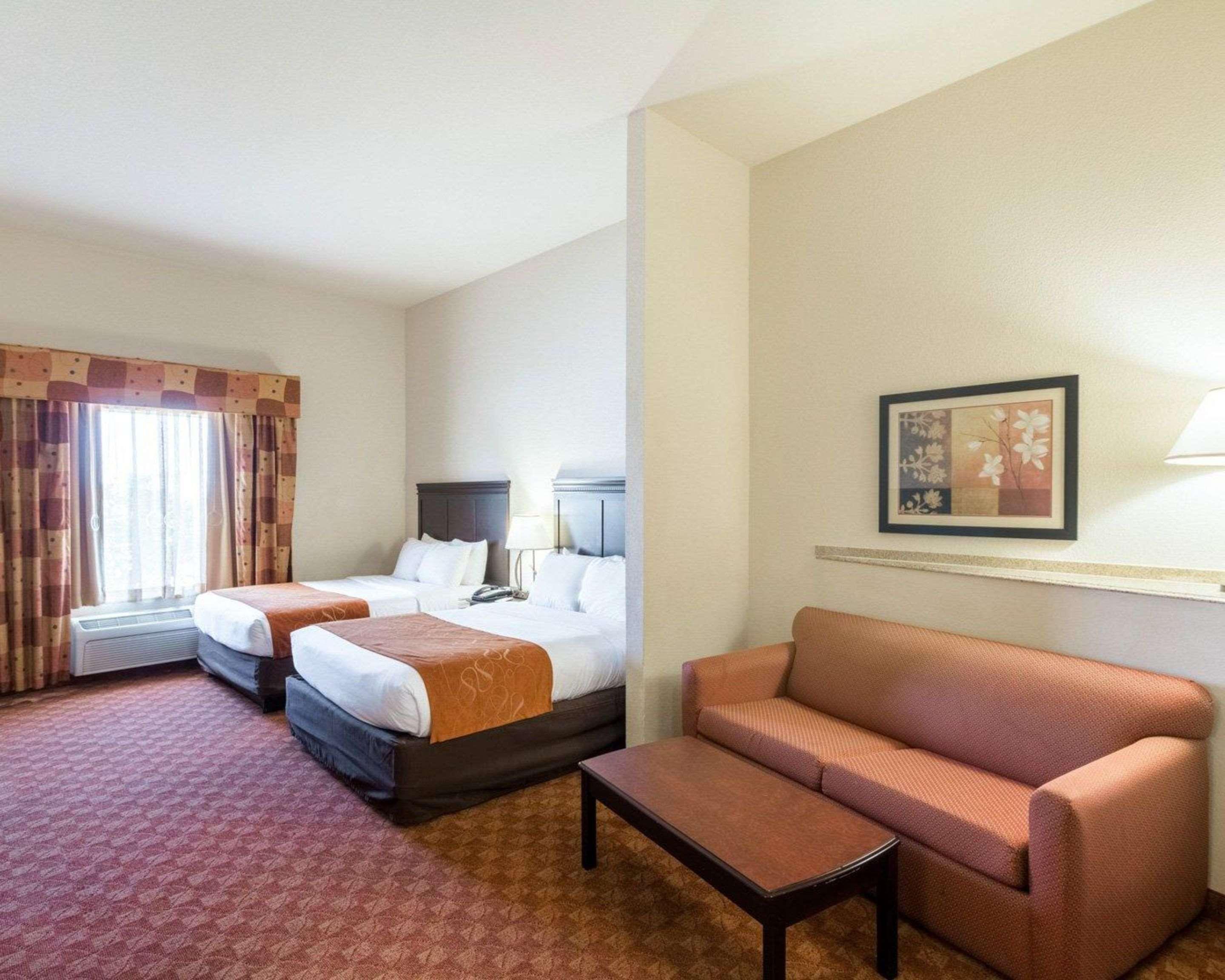גרנברי Comfort Suites מראה חיצוני תמונה