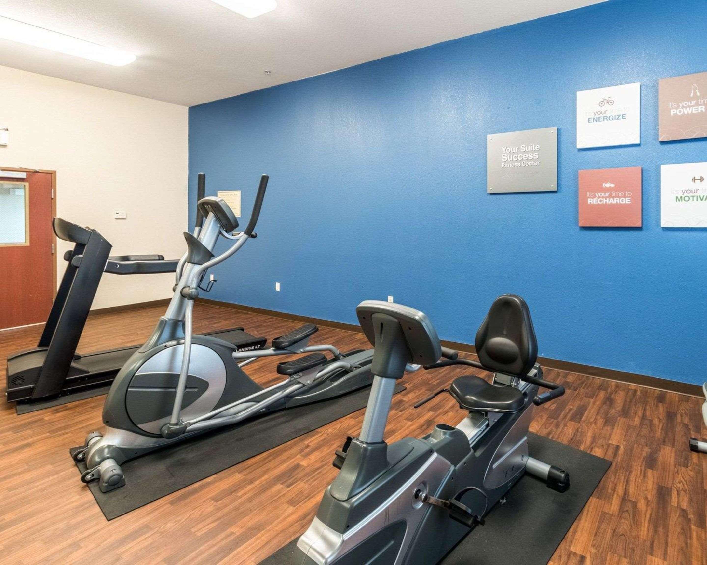 גרנברי Comfort Suites מראה חיצוני תמונה