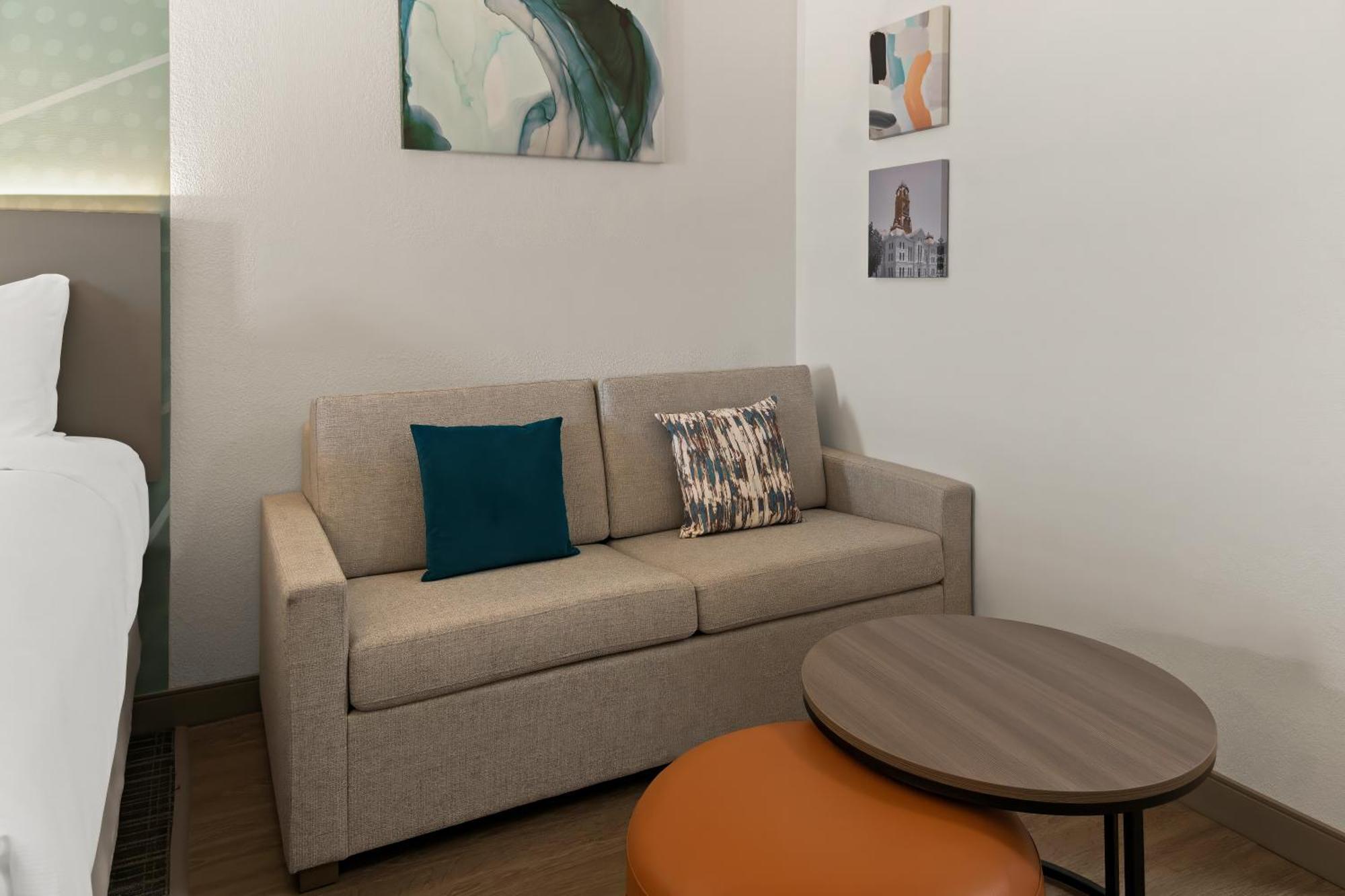 גרנברי Comfort Suites מראה חיצוני תמונה