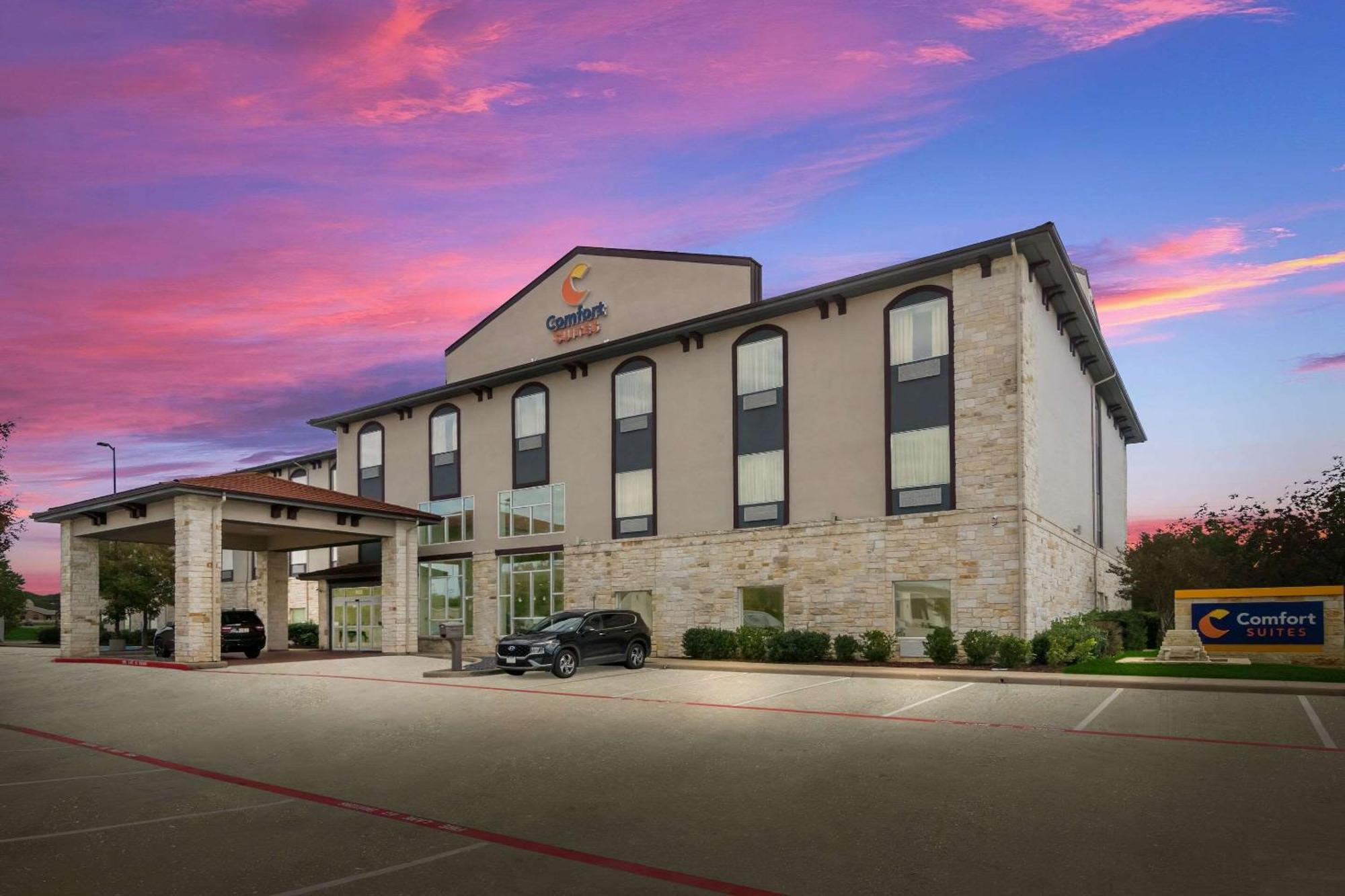 גרנברי Comfort Suites מראה חיצוני תמונה