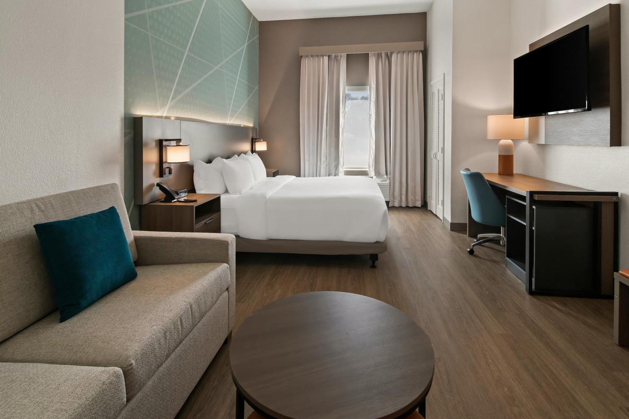 גרנברי Comfort Suites מראה חיצוני תמונה