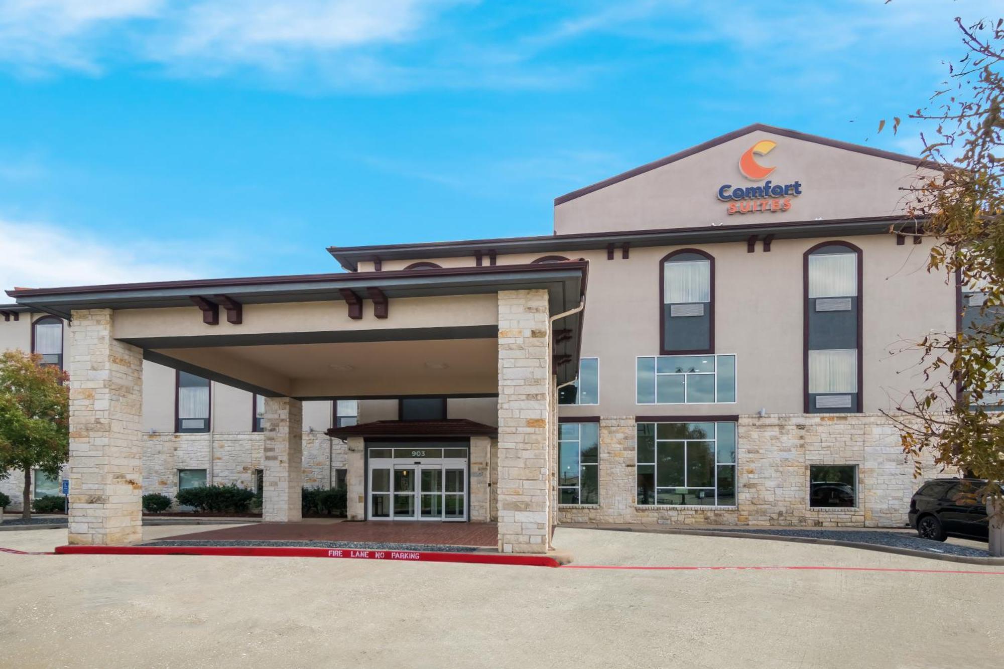 גרנברי Comfort Suites מראה חיצוני תמונה
