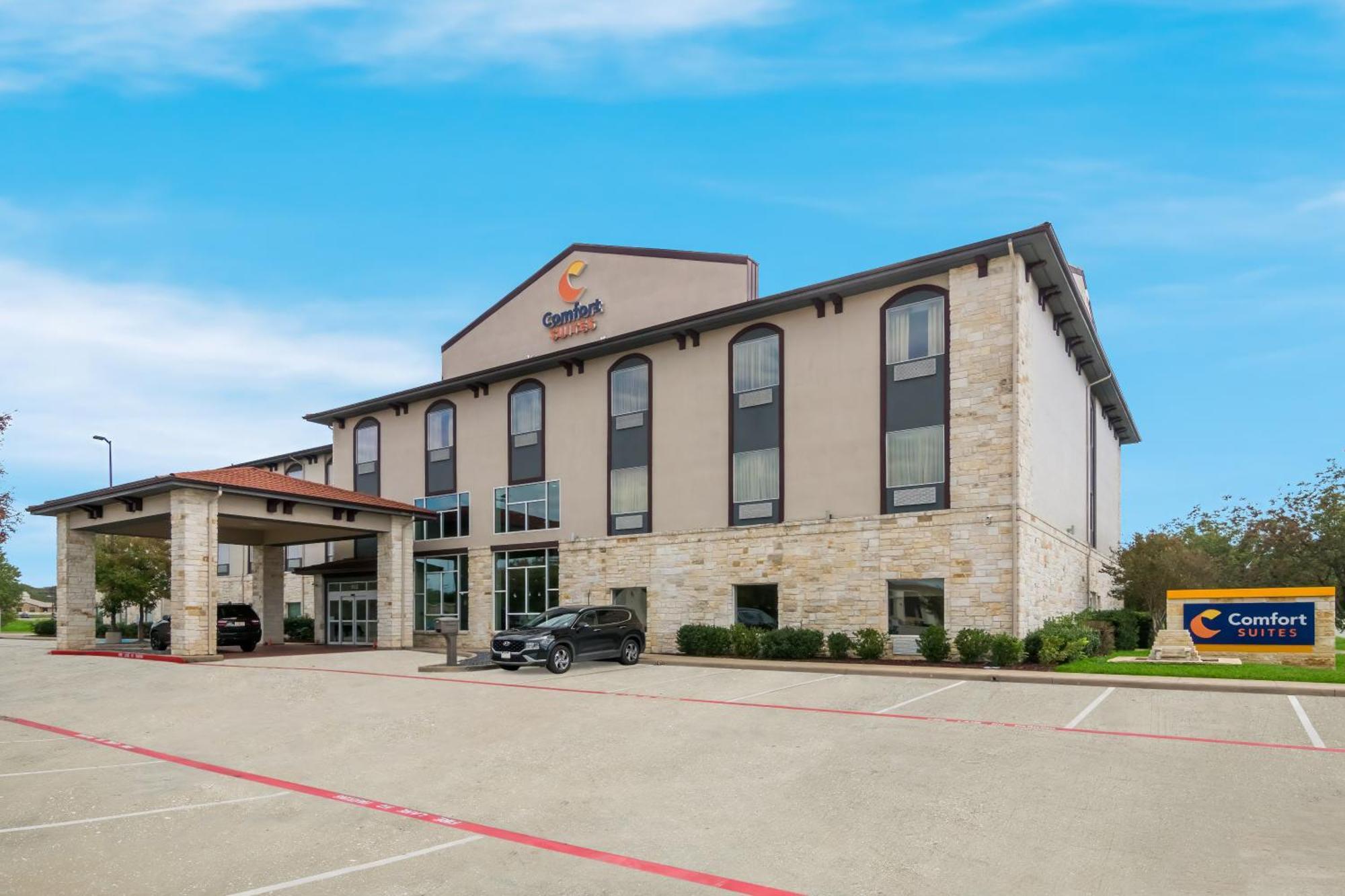 גרנברי Comfort Suites מראה חיצוני תמונה